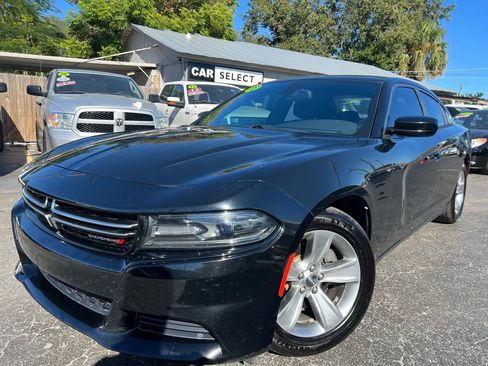Used 2015 Dodge Charger SE w/ Sport Appearance Group RWD image 1