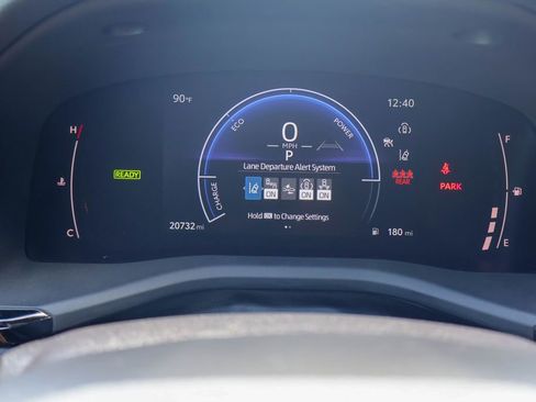Used 2025 Toyota Camry LE w/ Convenience Package FWD image 12