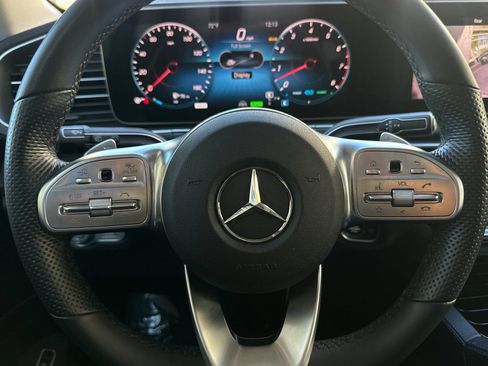 Certified 2023 Mercedes-Benz GLS 450 4MATIC image 22