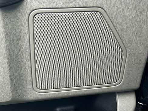 Used 2019 Ford F150 XLT AWD/4WD image 19