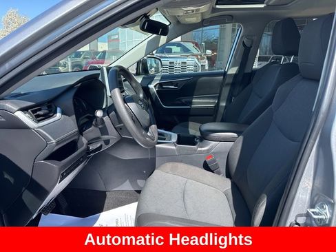 Certified 2025 Toyota RAV4 XLE w/ Convenience Package image 11
