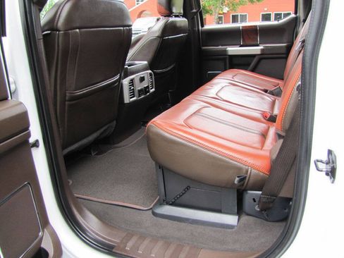Used 2019 Ford F250 King Ranch w/ King Ranch Ultimate Package AWD/4WD image 19