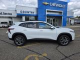 New 2025 Chevrolet Trax LT image 3