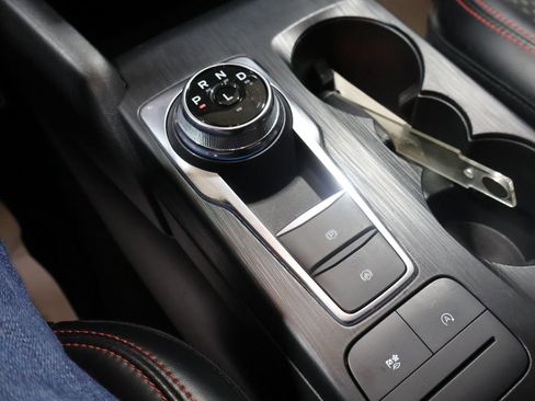 Used 2024 Ford Escape ST-Line image 28