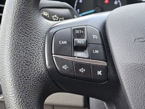 Used 2022 Ford Transit 350 XLT image 17