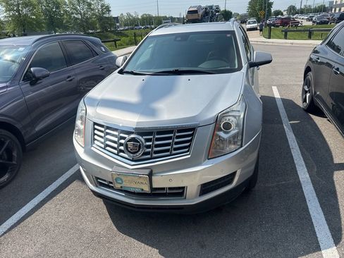 Used 2014 Cadillac SRX Luxury w/ Driver Awareness Package FWD image 9