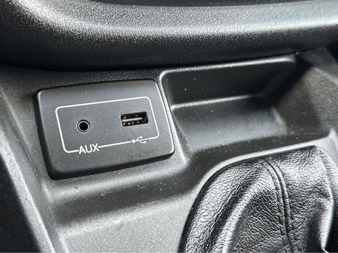 Used 2019 RAM ProMaster City Tradesman SLT FWD image 25