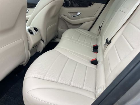 Certified 2021 Mercedes-Benz GLC 300 image 16