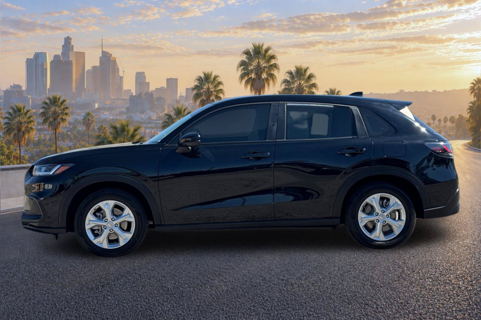 Used 2025 Honda HR-V LX image 7