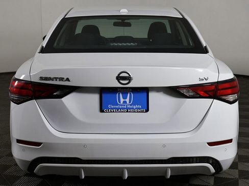Used 2022 Nissan Sentra SV w/ All-Weather Package FWD image 11