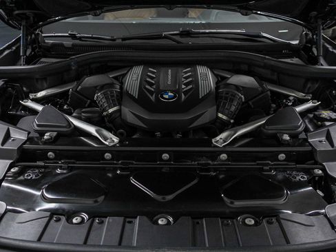 Certified 2023 BMW X5 M50i w/ Executive Package image 27
