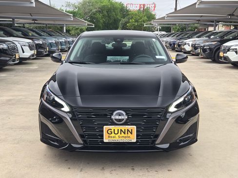New 2026 Nissan Altima 2.5 SV FWD image 8