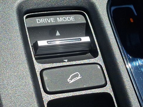 Certified 2025 Honda CR-V Sport Touring image 26