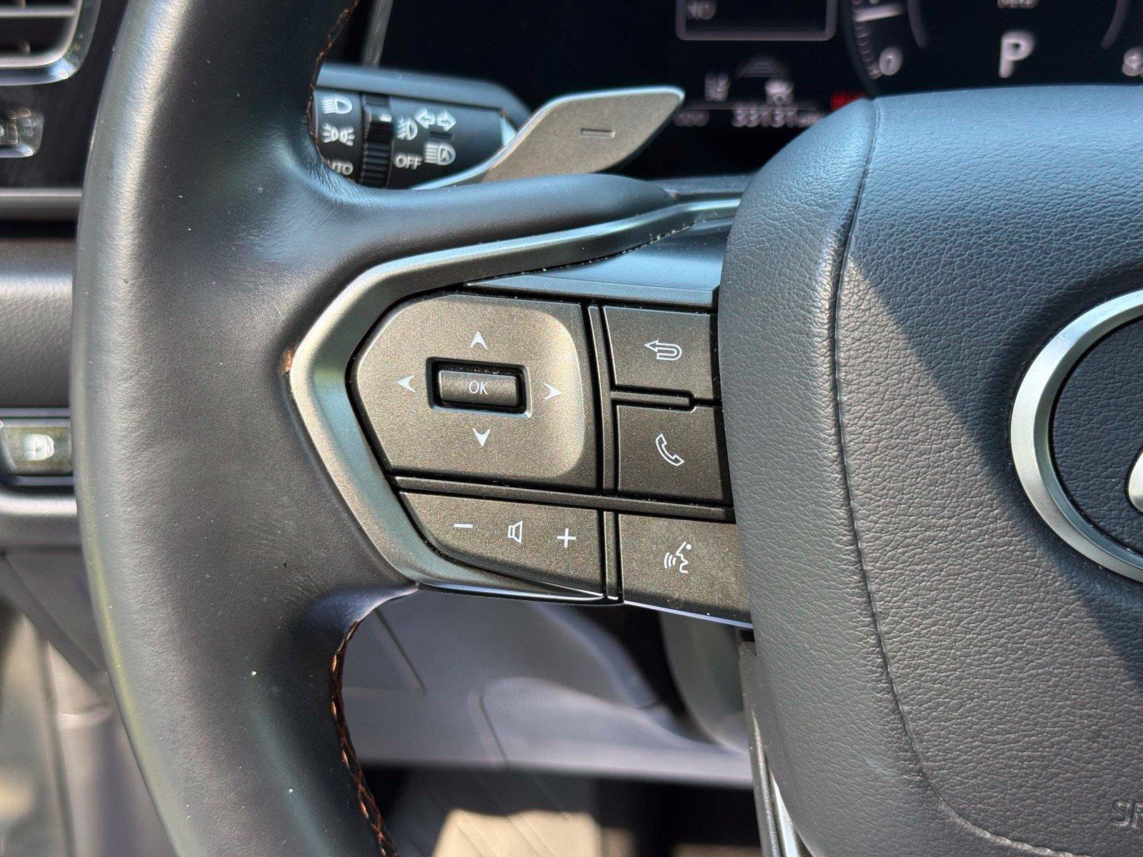 Used 2024 Lexus NX 250 FWD w/ Towing Package (2000 Lbs) image 36