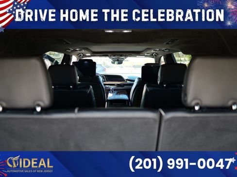 Used 2022 Cadillac Escalade ESV Sport Platinum AWD/4WD image 38