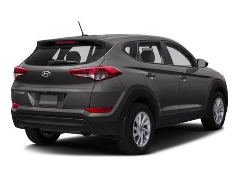 Used 2016 Hyundai Tucson SE w/ Option Group 02 AWD/4WD image 11