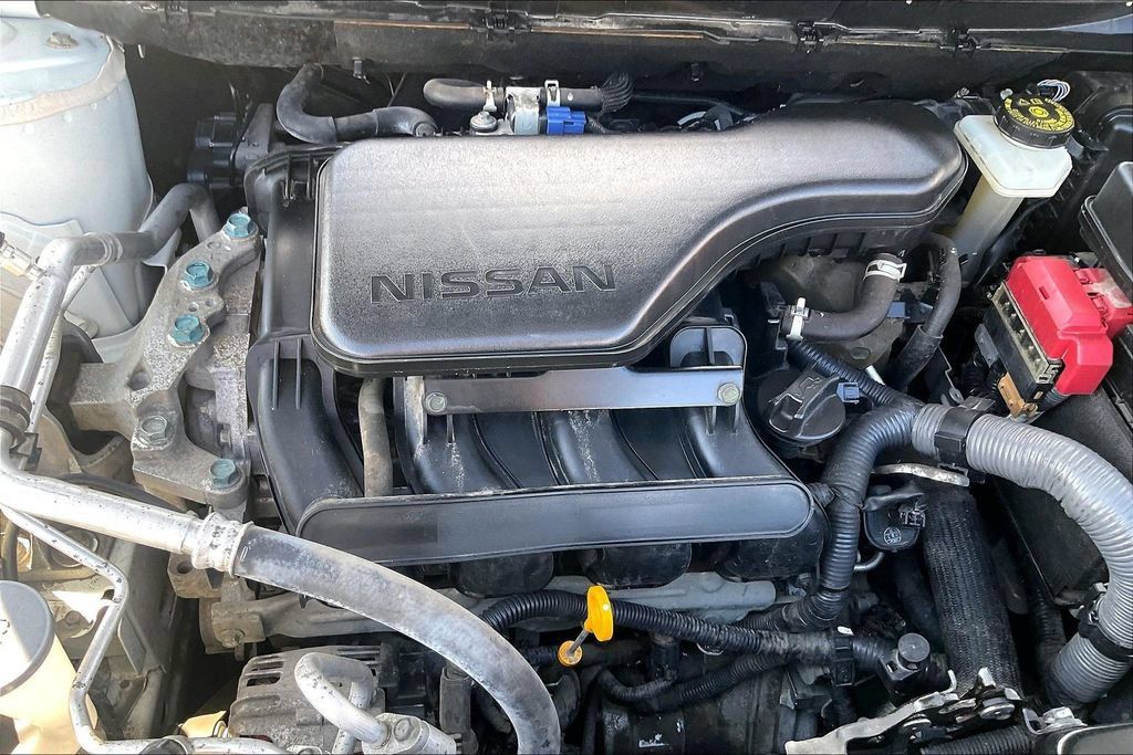 Used 2019 Nissan Rogue Sport S AWD/4WD image 9