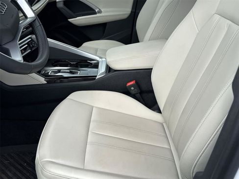 Used 2025 Audi Q5 Premium Plus AWD/4WD image 13