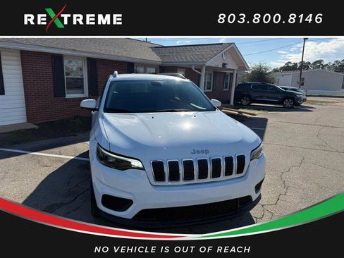 Used 2020 Jeep Cherokee Latitude image 3