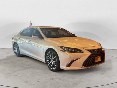 Used 2024 Lexus ES 350 w/ Premium Package