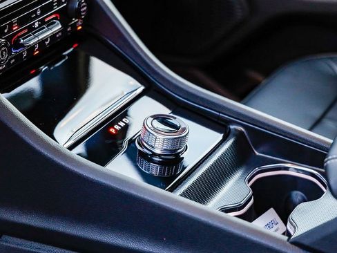 New 2025 Jeep Grand Cherokee Limited w/ Black Appearance Package image 24