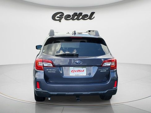 Used 2017 Subaru Outback 2.5i Limited AWD/4WD image 7