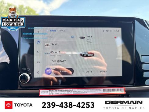 Used 2026 Toyota Camry SE FWD image 19
