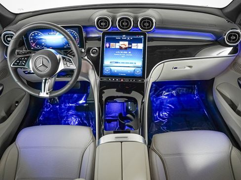 Certified 2025 Mercedes-Benz GLC 350e GLC 350e 4MATIC image 13