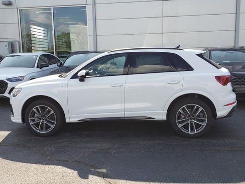 New 2025 Audi Q3 2.0T Premium image 2