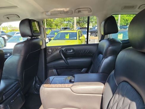 Used 2023 Nissan Armada Platinum w/ Captain's Chairs Package AWD/4WD image 13