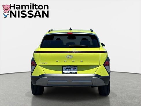 Used 2024 Hyundai Kona Limited AWD/4WD image 3