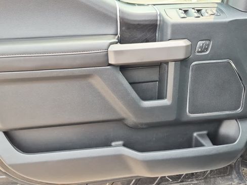 Used 2020 Ford F150 Platinum w/ Equipment Group 701A Luxury AWD/4WD image 14
