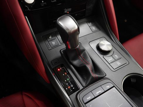 Used 2023 Lexus IS 500 RWD image 22