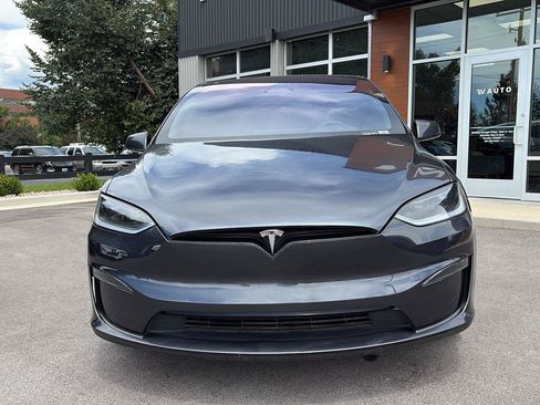 Used 2024 Tesla Model X AWD/4WD image 3