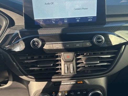 Used 2025 Ford Escape ST-Line AWD/4WD image 13