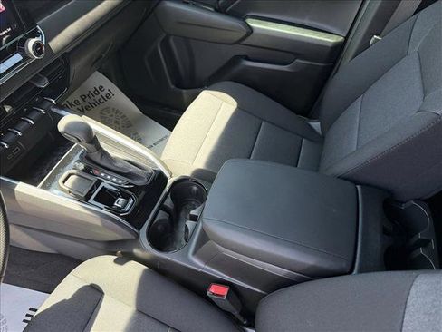 Used 2026 Chevrolet Colorado W/T w/ WT Custom Package RWD image 13