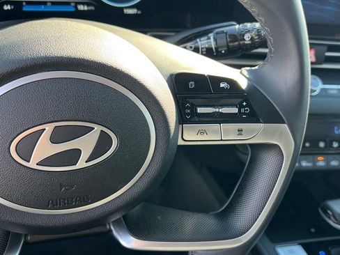 Certified 2025 Hyundai Elantra SEL image 24