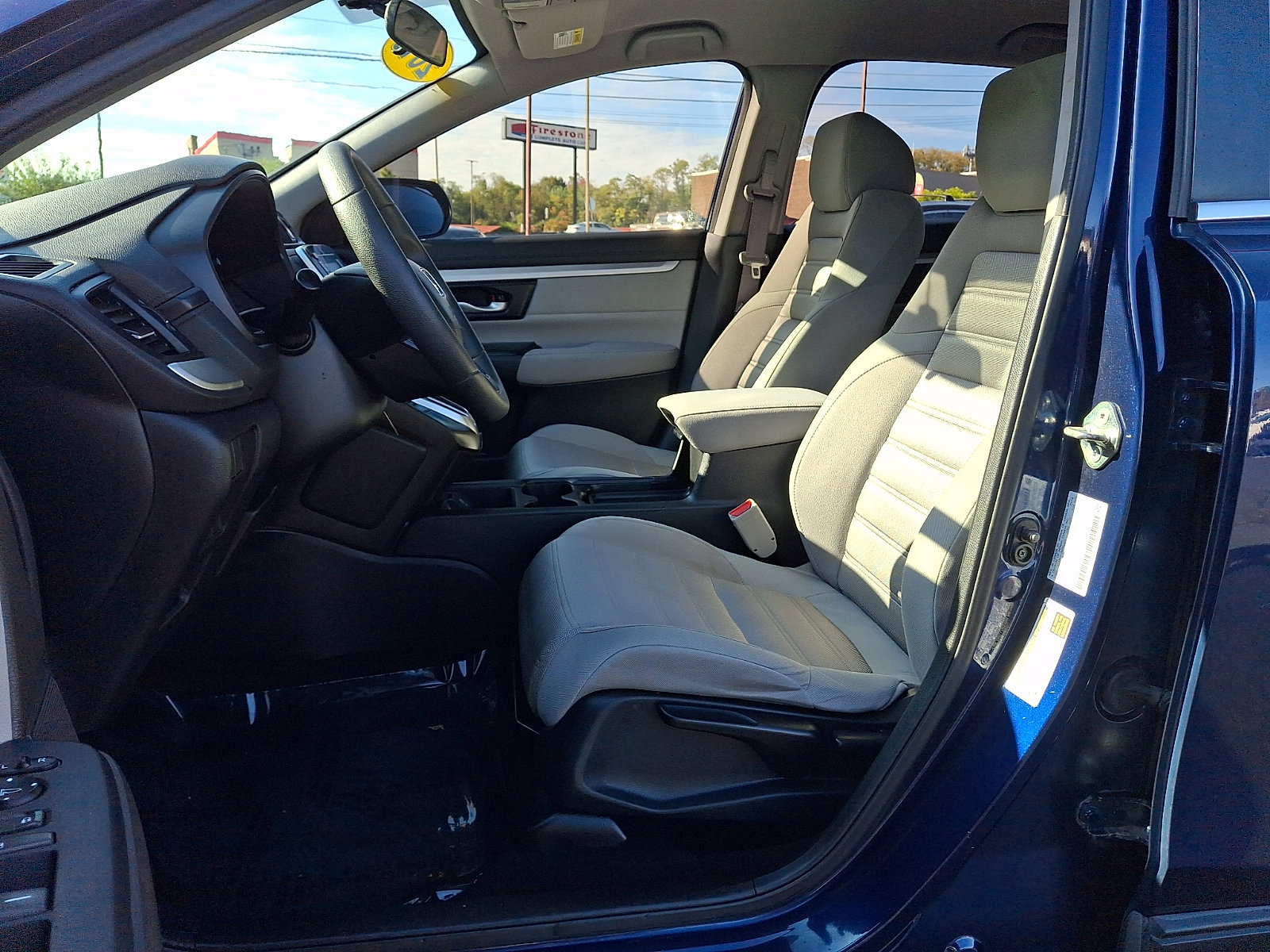 Certified 2018 Honda CR-V LX image 13