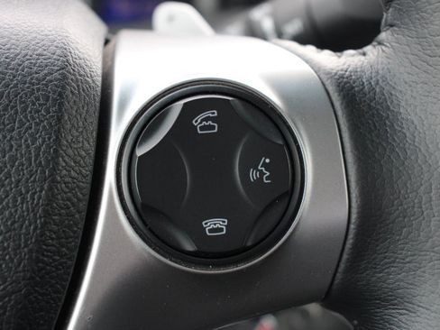 Used 2014 Toyota Camry SE image 25