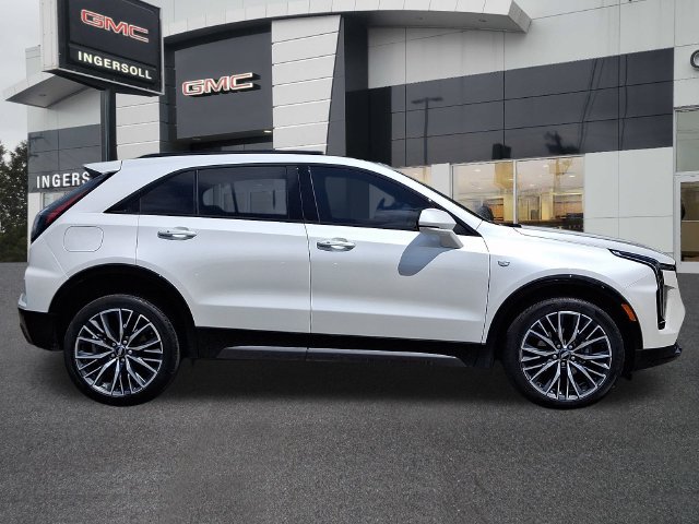 Used 2024 Cadillac XT4 Sport AWD/4WD image 26