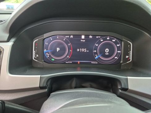 Used 2021 Volkswagen Atlas SEL Premium AWD/4WD image 19