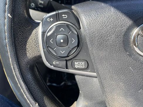 Used 2014 Toyota Camry LE FWD image 19