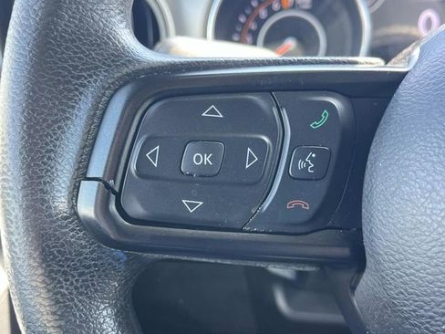 Used 2019 Jeep Wrangler Unlimited Sport AWD/4WD image 27