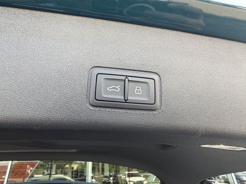 New 2026 Audi Q3 quattro 2.0T AWD/4WD image 19