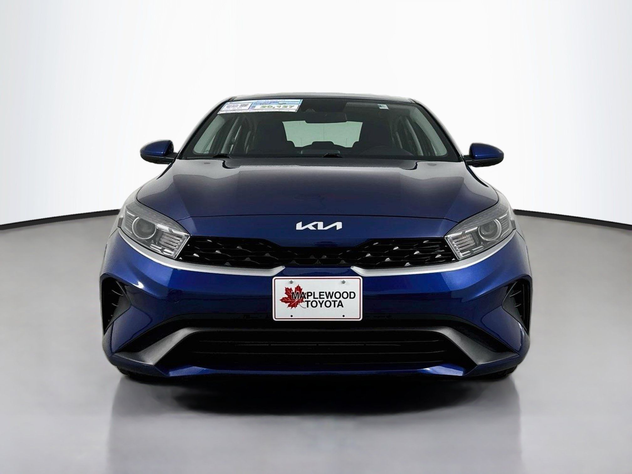 Used 2023 Kia Forte LXS FWD image 2