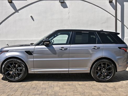 Used 2022 Land Rover Range Rover Sport SVR AWD/4WD image 9