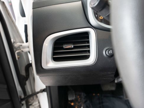 Used 2015 Chevrolet Equinox LS FWD image 11