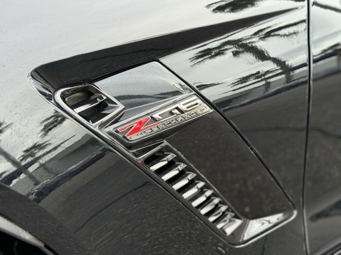 Used 2019 Chevrolet Corvette Z06 image 8
