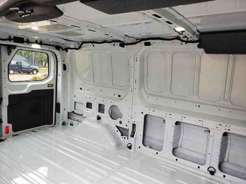 Used 2017 Ford Transit 150 130 Low Roof image 13