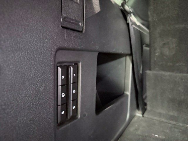 Used 2022 Lincoln Navigator Reserve AWD/4WD image 8